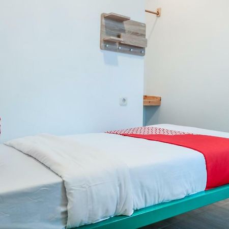 Oyo 488 Tekno Residence South Tangerang Bagian luar foto