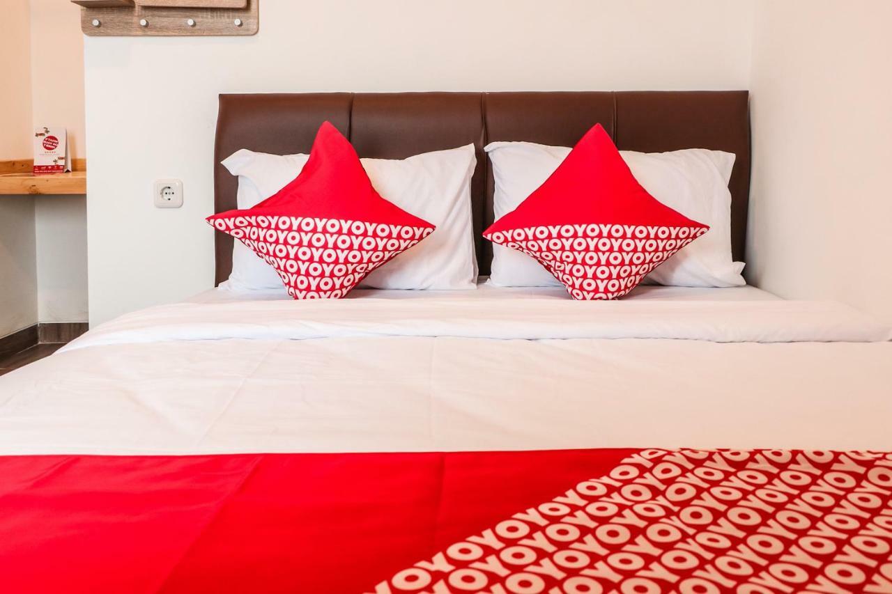 Oyo 488 Tekno Residence South Tangerang Bagian luar foto